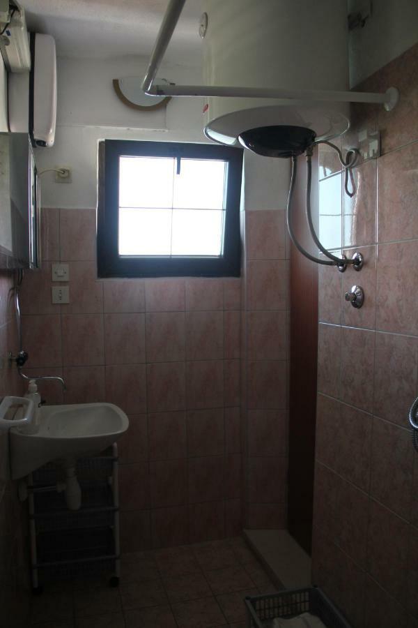 App Dujmovic Apartment Supetar Exterior photo